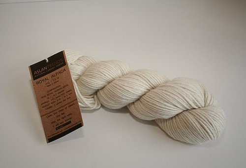 Royal Alpaca – Bone